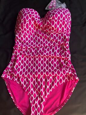 Anne Cole Pink and White Patterned One-Piece Swimsuit